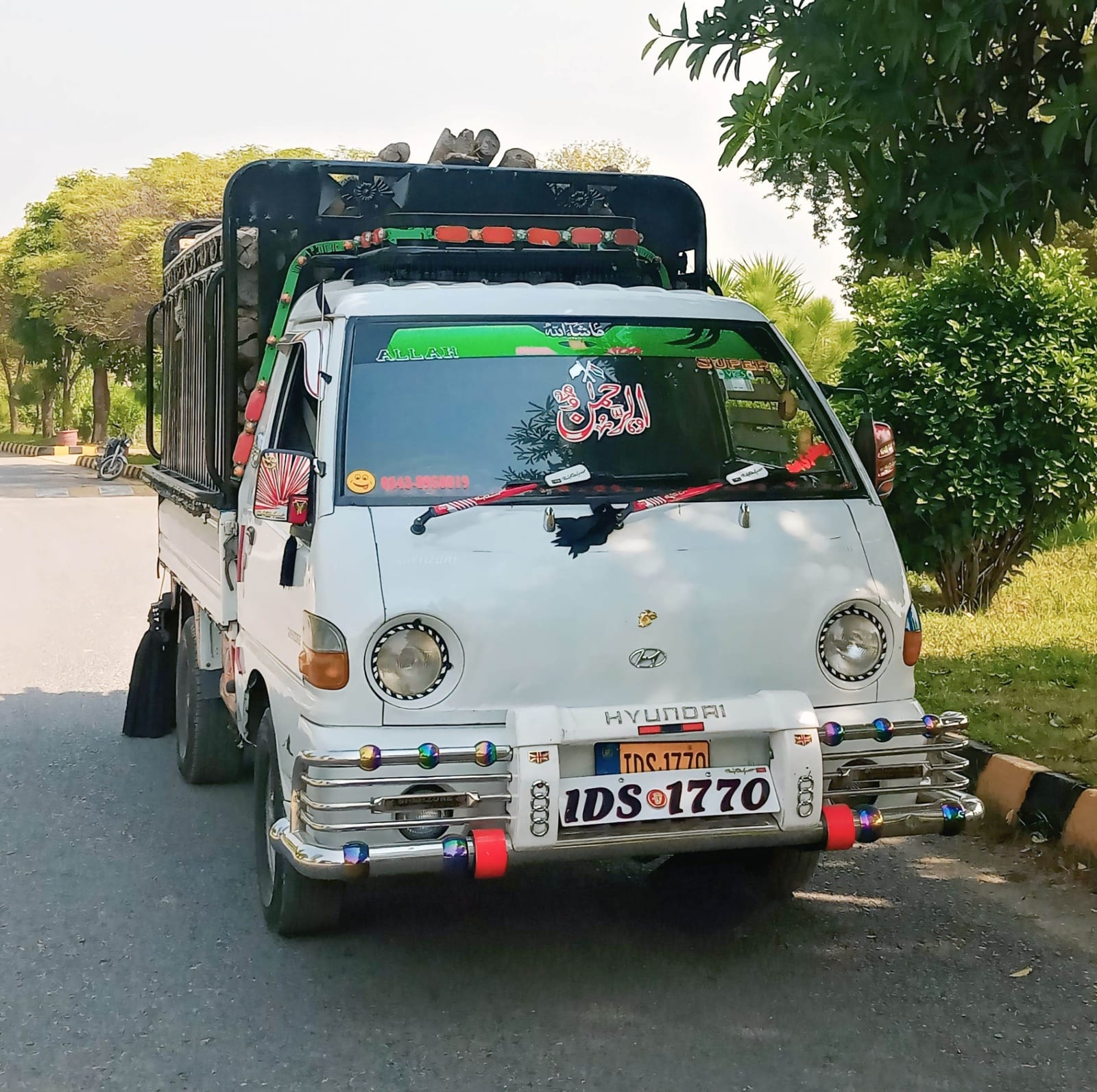 Insaaf Logistics Shehzore Truck available for rent in Islamabad - Up to 2 tons capacity